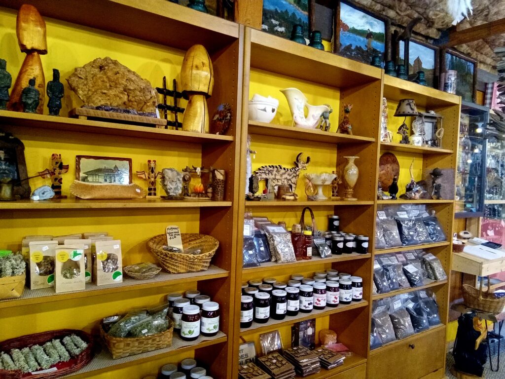 Native American Art Gallery and Gifts in St Ignace, MI